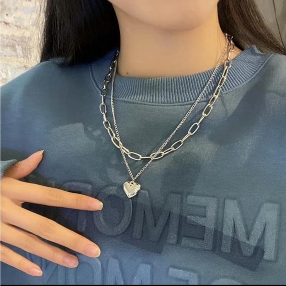 Layered silver necklace